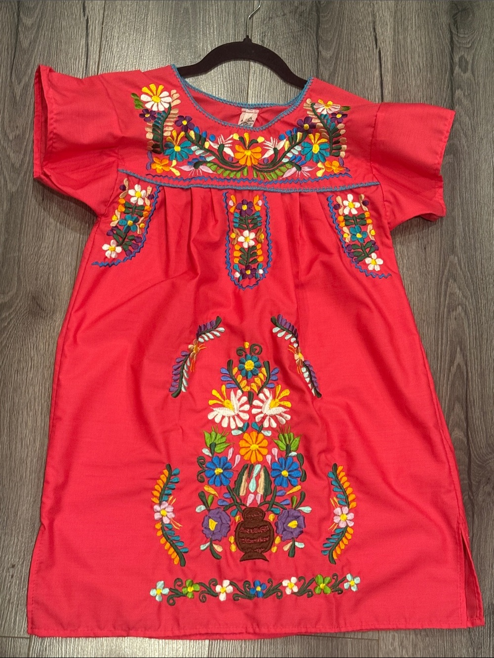 🧨Girls' Red Embroidered Floral Authentic Festive Traditional Mexican Dress - Picture 5 of 9
